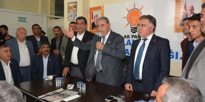 Eski Milletvekili Eyüpoğlu Ceylanpınar’da Referandumu Anlattı