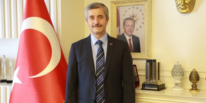 Tahmazoğlu’ndan Avukatlar Gününü Kutlama