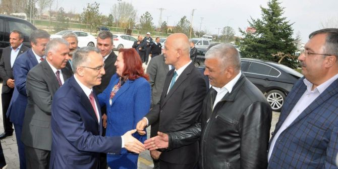 Bakan Ağbal, Atb Başkanı Mühsürler’i Ziyaret Etti