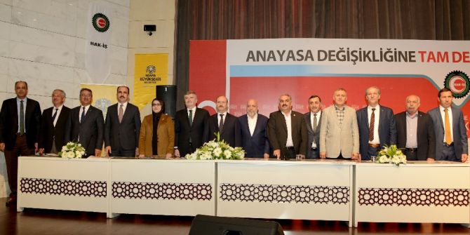 Konya’da Belediye İşçilerinin Sözleşme Sevinci