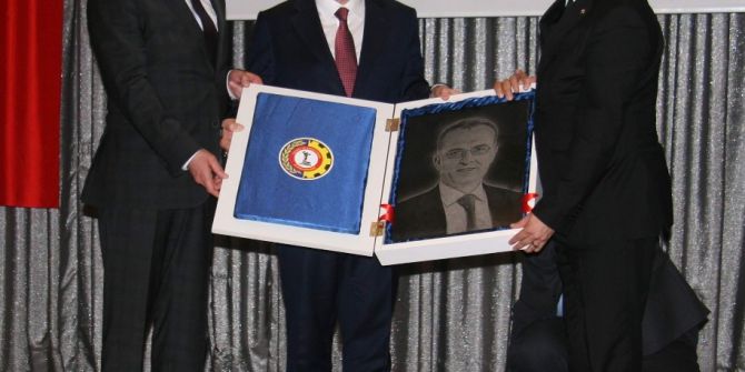 Maliye Bakanı Naci Ağbal: “Eğer Anayasa Değişiklik Oylaması Olumlu Bir Şekilde Geçerse Ekonomide Çok Daha Güzel Günler Bizi Bekliyor”