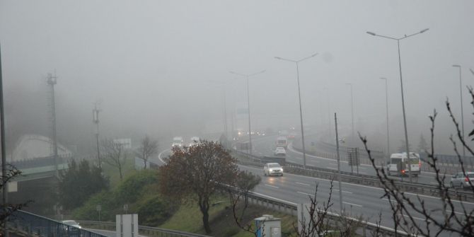 İstanbul Güne Sisle Uyandı