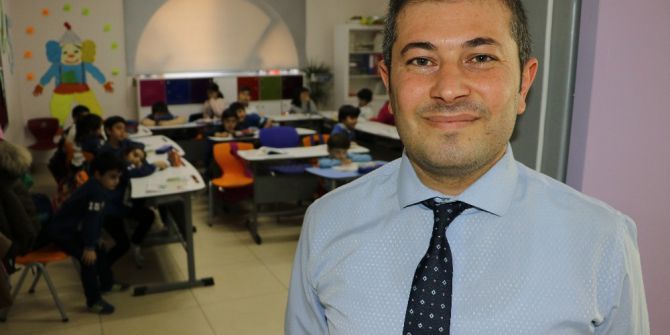 Abd’li Fenomen Öğretmene Türk Rakip