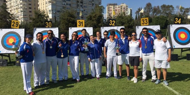 İzmir, Antalya’dan 3 Altınla Döndü