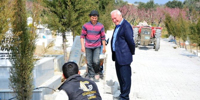 Lapseki’de Alt Yapı Çalışmaları Sürüyor