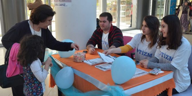 Aydın’da Otizme Farkındalık Masası Kuruldu