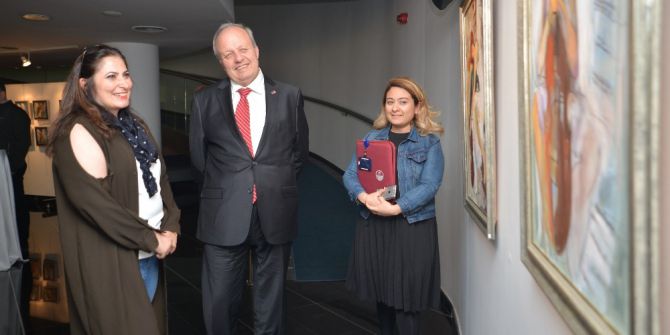 Kalyoncu Çifti Soyut Resimlerini Aso’da Sergiliyor