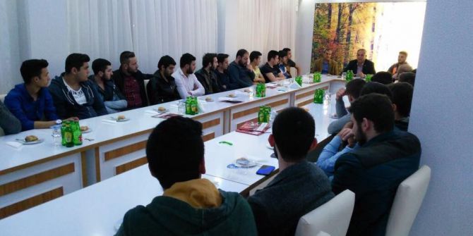 Başkan Yaman Gençlerle Bir Araya Geldi