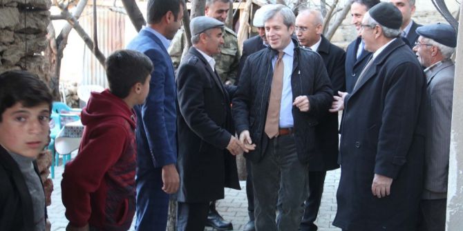 Vali Çınar’dan Şehit Ailelerine Ziyaret