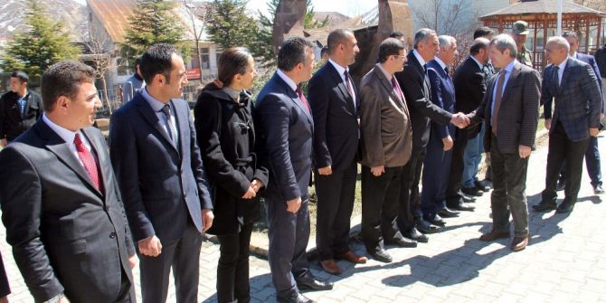 Vali Çınar’dan Mutki’ye Ziyaret