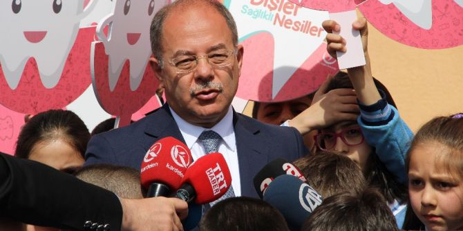 Sağlık Bakanı Akdağ: "Bulgular Kimyasal Saldırıyı Gösteriyor"