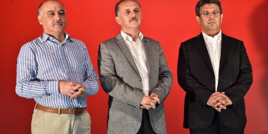 On Binler Dün Gece De Demokrasi Nöbeti İçin Taksim’deydi