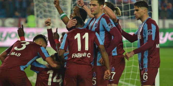 Beşiktaş Atıyor, Trabzonspor Yemiyor