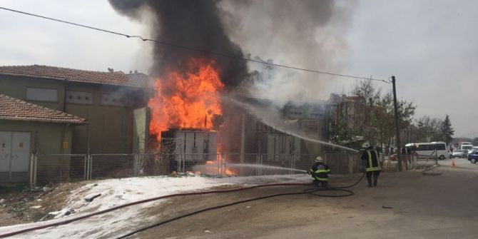 Eskişehir’de Trafo Alev Alev Yandı