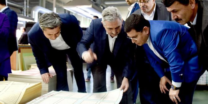 Tütüncü, Isparta’daki Kur’an-ı Kerim Matbaasını İnceledi