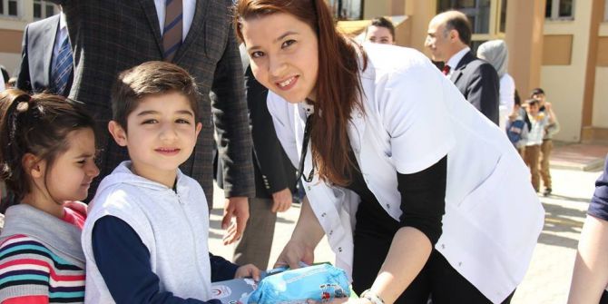 Sağlıklı Dişler Sağlıklı Nesiller