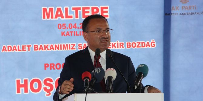 Adalet Bakanı Bekir Bozdağ Hukukçularla Buluştu