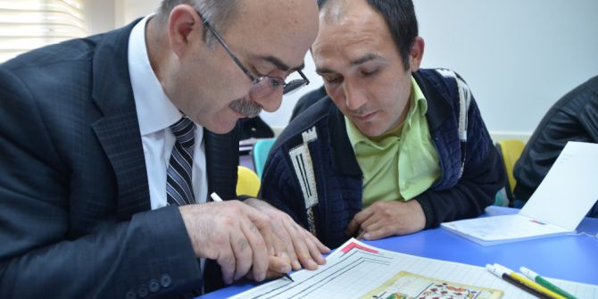 Engelliler, Mesleki Eğitim Yoluyla Engelsiz Hayata Projesi İle Desen Eğitimi Alıyor