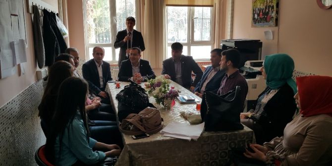 Eğitim-bir-sen Üyelerini Bilgilendirdi