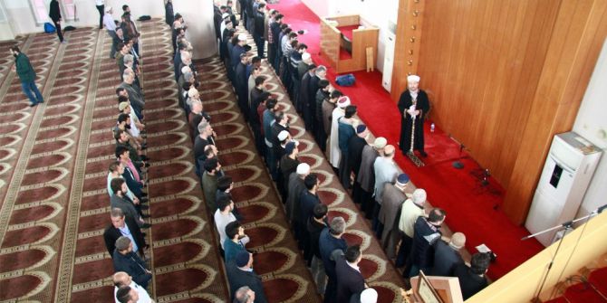 Üniversitelilerden İblid’de Öldürülen Siviller İçin Gıyabi Cenaze Namazı