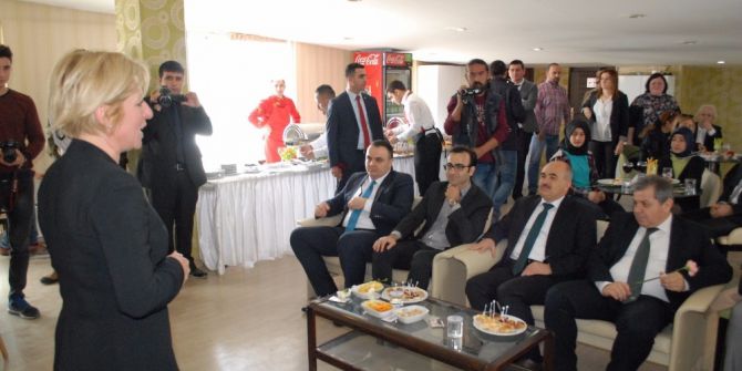 Düzce’de Avukatlar Günü Kutlandı