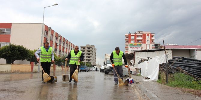 Erdemli Belediyesinden Bahar Temizliği