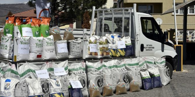 Gümüşhane Çiftçisine 68 Tonluk Tarihi Tohum Desteği