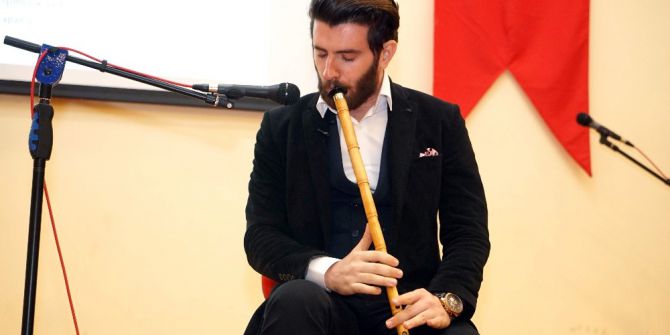 ’Beden Dili Sözcükler Kadar Önemli’