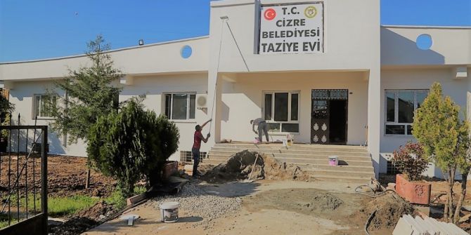 Cizre Belediyesi Nur Mahallesi Taziye Evi’ni Yeniden Düzenliyor