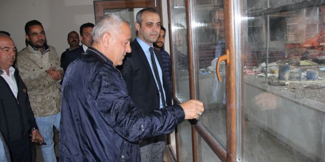 Cizre Belediye Başkanı Adanur Örnek Daireyi İnceledi