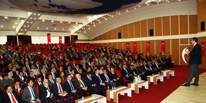 Milli Eğitim Müsteşarı Tekin Eğitim Camiasıyla Bir Araya Geldi