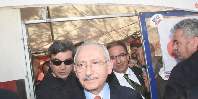 Kılıçdaroğlu ’Evet’ Çadırını Ziyaret Etti