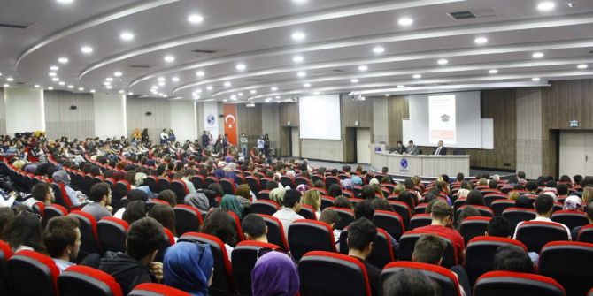 ‘Kampüsten Geleceğe Bakış’ Başlıklı Panel Düzenlendi