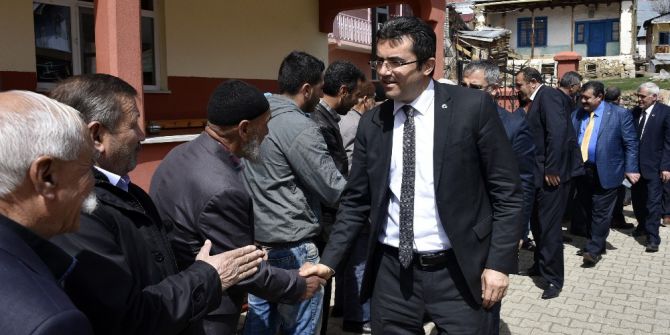 Vali Memiş Köy Ziyaretlerine Kelkit’te Başladı