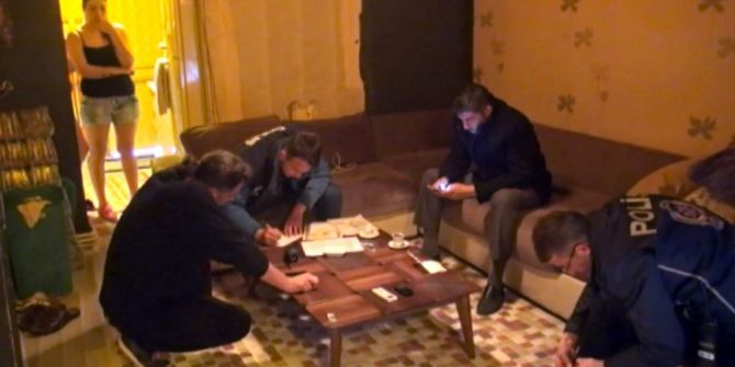 Masaj Salonuna Baskın