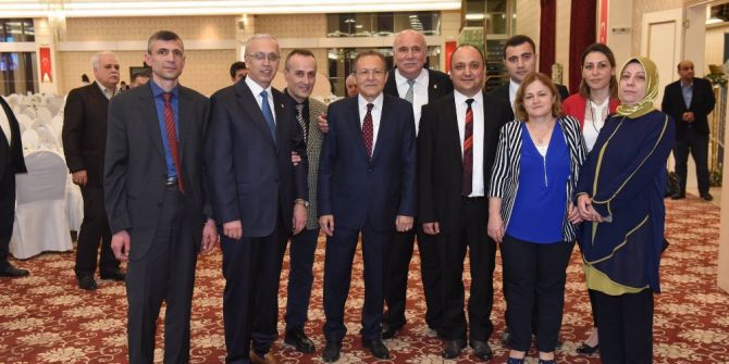 Başkan Uğur Esnaf Odalarının Yöneticileriyle Buluştu