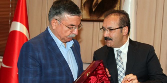 Bakan Yılmaz: Gaziantep Üniversitesi’ni Tebrik Ediyorum