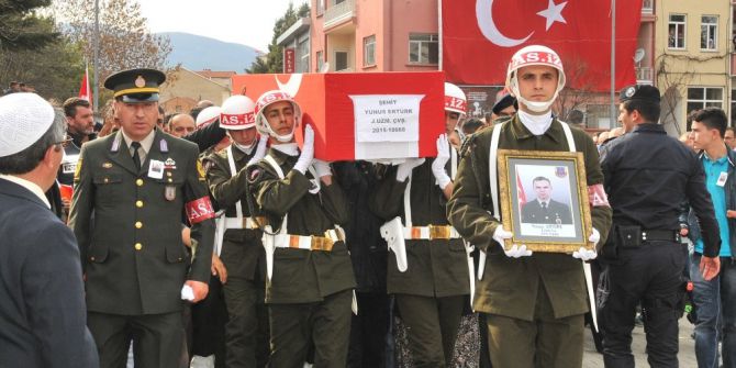 Konyalı Şehit Uzman Çavuş Ertürk Dualarla Uğurlandı