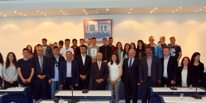 İki Kültür Türk Kimliği Altında Buluşuyor