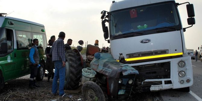 Manisa’da Traktör İle Tanker Çarpıştı: 1 Ölü