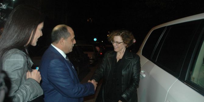 Dünya Sağlık Örgütü Heyeti İdlib’de Ölenler İçin Adana’ya Geldi