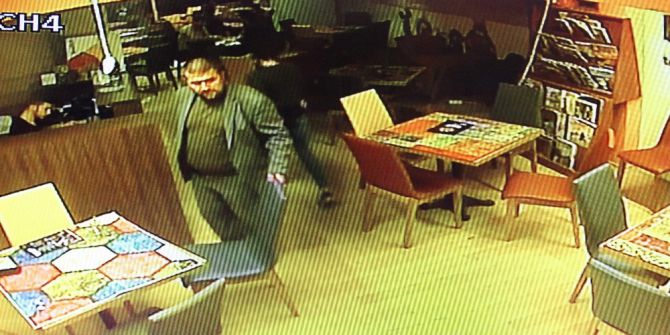 Çalınan Telefonuna Değil, Ölen Sıra Arkadaşının Fotoğraflarına Üzüldü