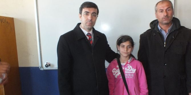 Engelli Kıza Eğitim Desteği