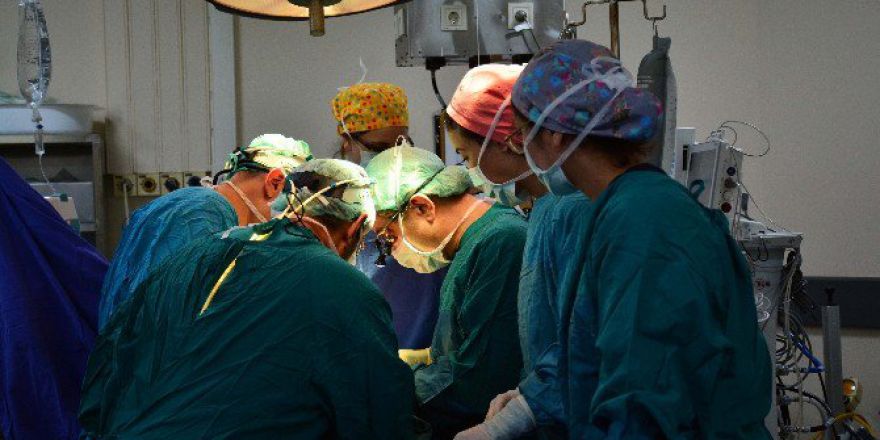 Adana’da İlk Kalp Nakli Yapıldı