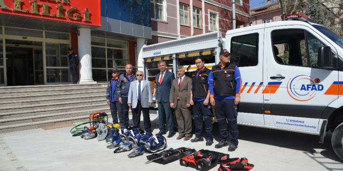Afad Yeni Araçlarını Tanıttı
