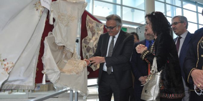 Hastanede El Sanatları Sergisi