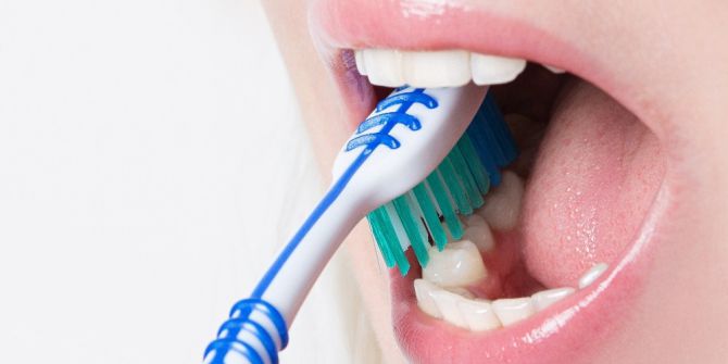 "Diş Fırçası Ve Fırçalama Yöntemi Doğru Seçilmeli"