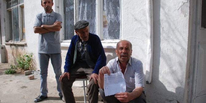 Kredi Borçlarını Ödeyemeyen Aile Zor Günler Geçiriyor