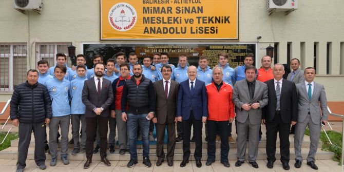 Ümit Karan’dan Flaş ’Emre Mor Ve Tudor’ Yorumu