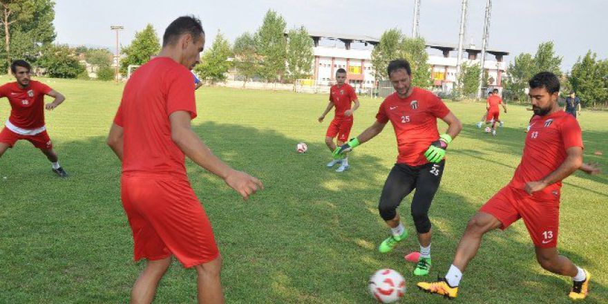 İnegölspor Hız Kesmiyor